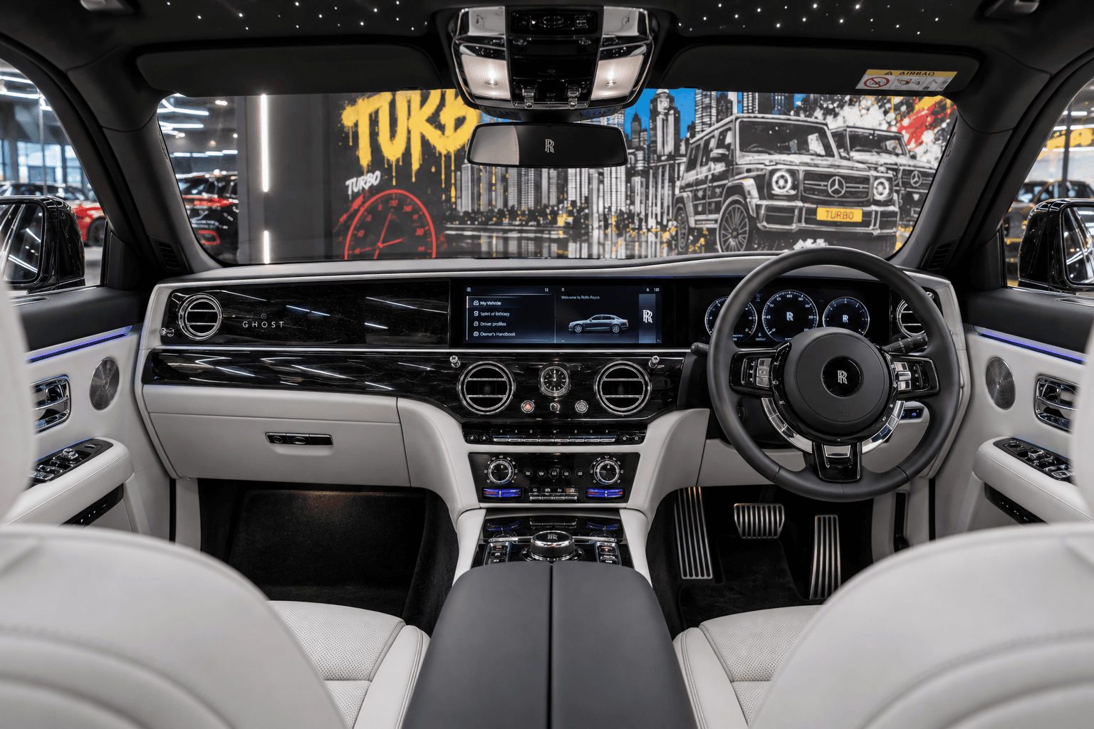 Rolls-Royce Ghost, photograph 2 of 2